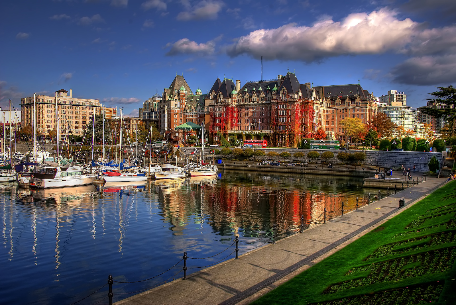 người Việt Nam định cư Canada tại Tỉnh bang British Columbia