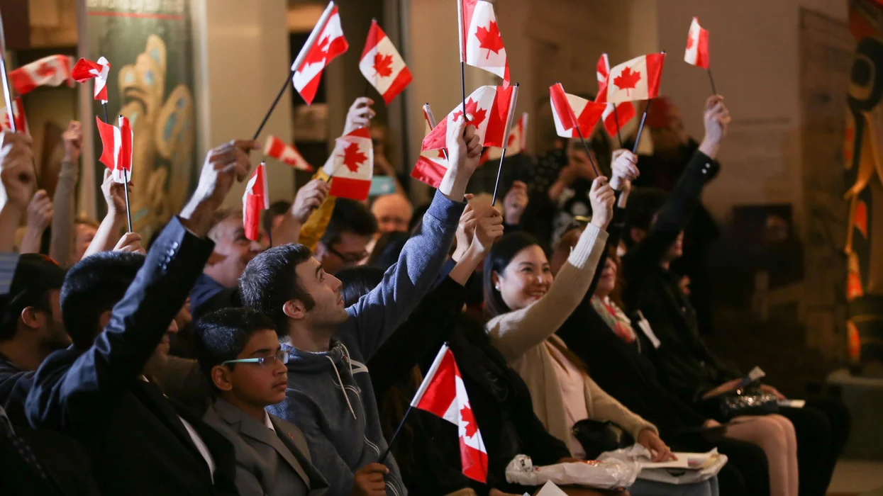 Canada đặt mục tiêu cấp thường trú nhân cho hơn 500.000 người nhập cư mới mỗi năm?