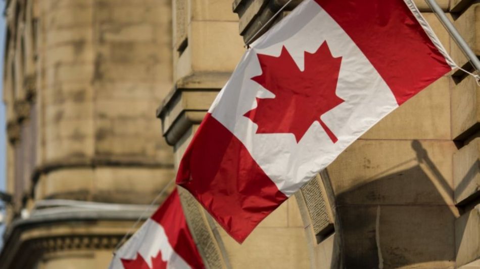 Đánh giá hồ sơ định cư Canada trực tuyến miễn phí tại đâu?