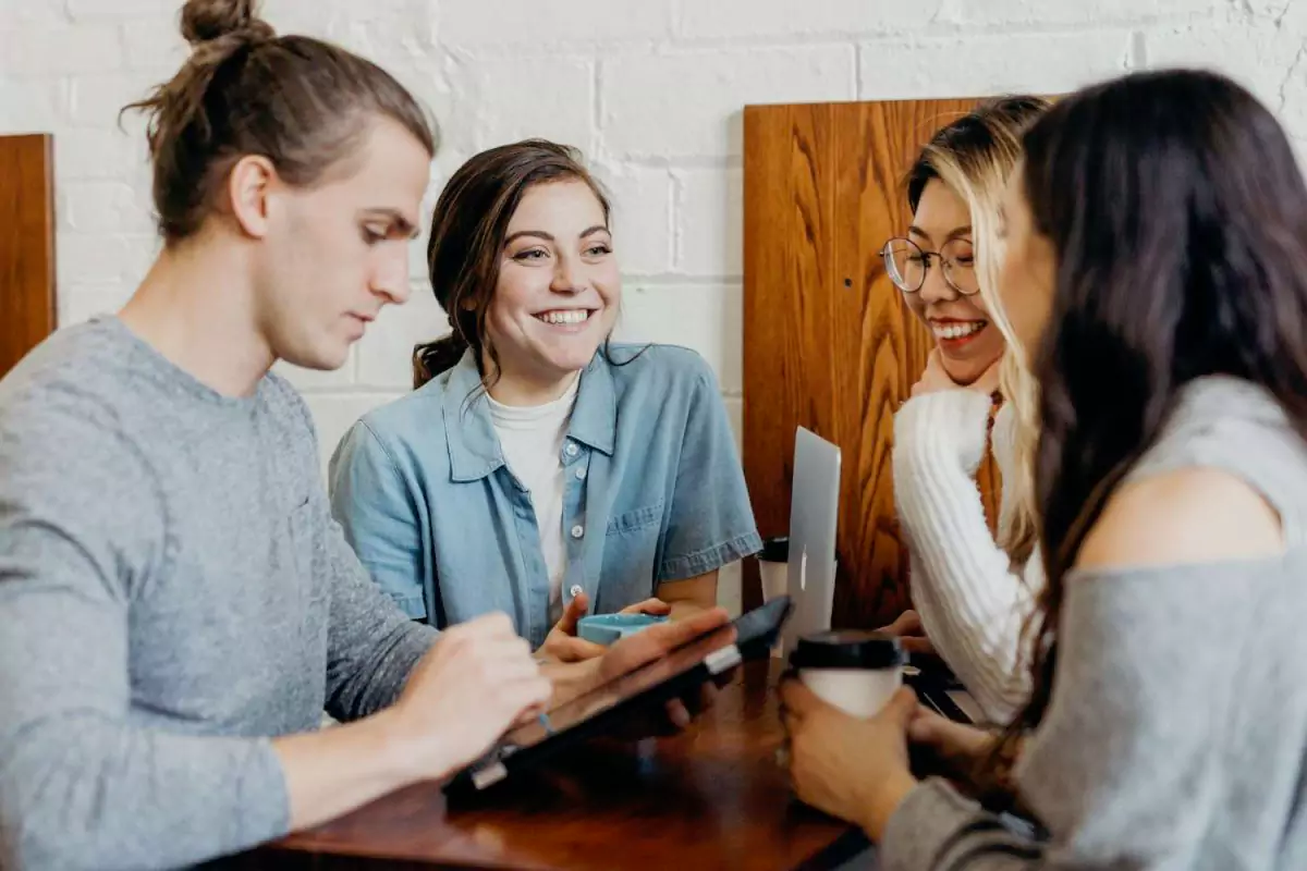 Giới thiệu dịch vụ IMM Canada