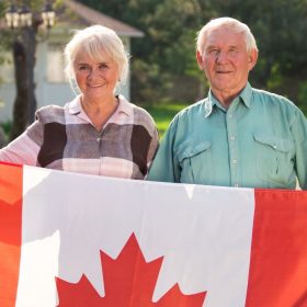 Bộ di trú Canada thông báo cập nhật về chương trình bảo lãnh cha mẹ và ông bà năm 2023